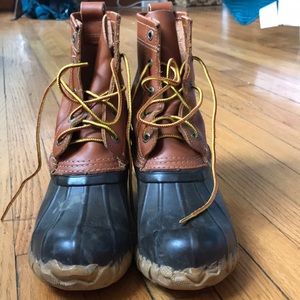 Cabela’s boots, size 6